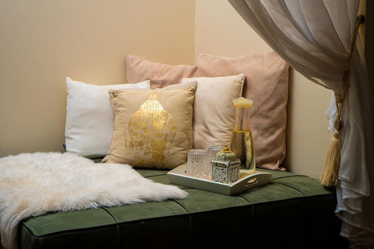 Monte Santo Resort Карвоейро Екстериор снимка A variety of cushions